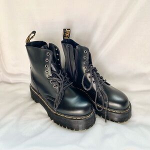 Doc Martens Jadon Boot Smooth Leather Platforms